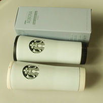 星巴克直身水杯 简约设计，高清图片尽显日常美学